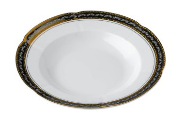Beyaz arka planda izole edilmiş altın kenarlı beyaz seramik masa tabağı