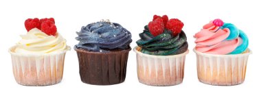 Renkli kapkek grubu beyaz arkaplanda izole edildi