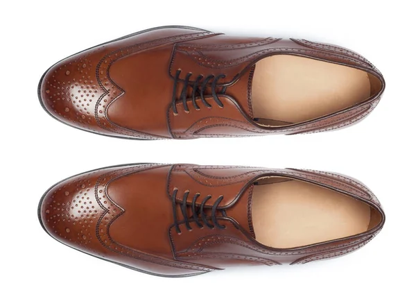 Klasyczne męskie skórzane buty izolowane białym, górnym widokiem. — Zdjęcie stockowe