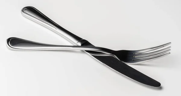 Widelec i nóż izolowane na białym tle — Zdjęcie stockowe