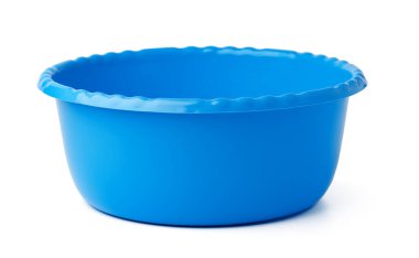 Plastik boş havza beyaz arkaplanda izole.