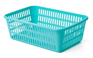 Plastik boş sepet beyaz arkaplanda izole