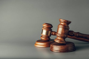 Yargıç Tokmak, kağıt arkaplanını kapatın. Hukuk ve adalet, yasallık kavramı