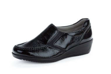 Beyaz arka planda izole kadınlar için deri ayak bileği çizmeler