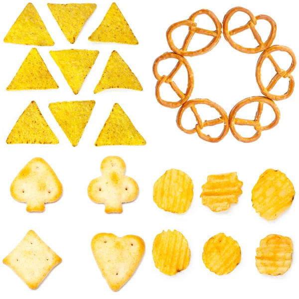 Snacks salados. Pretzels, patatas fritas, galletas de collage —  Fotos de Stock