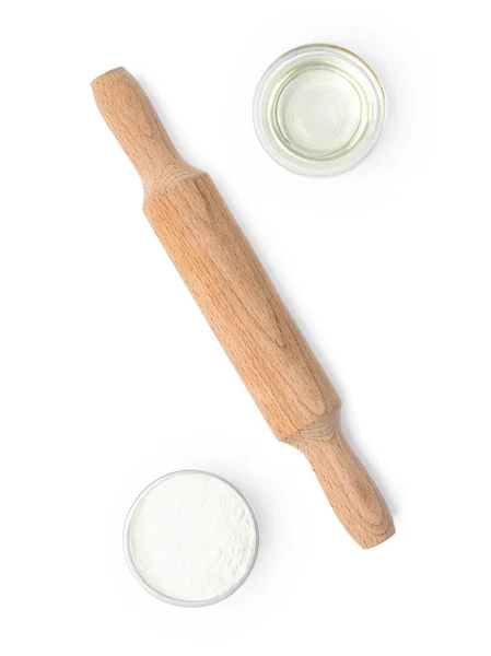Ingredientes para hornear y rodillo sobre fondo blanco —  Fotos de Stock