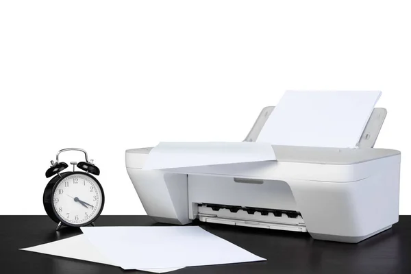 激光家用打印机放在桌上，与白色背带对齐 — 图库照片