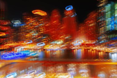 Dubai 'deki bulanık şehir ışıkları