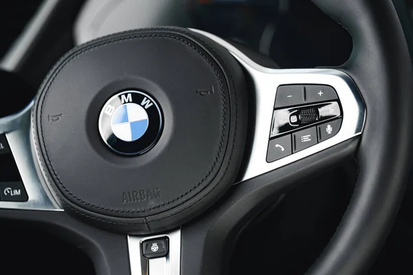 KRASNODAR, RUSSIA - NOVEMBER 19, 2020: BMW 2 Series Gran Coupe steering wheel — Stockfoto