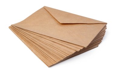 Kahverengi zarf beyaz arkaplanda izole