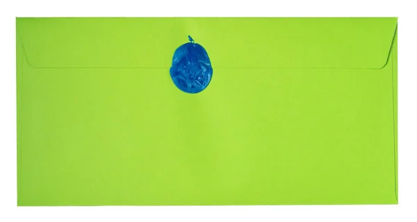 白色背景上孤立的绿色信封 — 图库照片