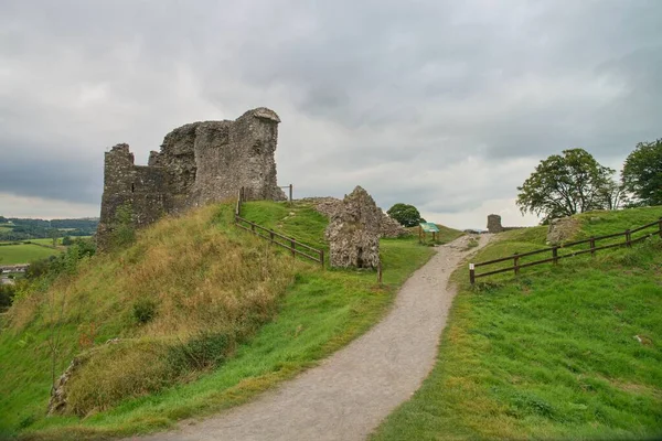 イングランドのレイク地区にあるケンダル城の遺跡 中世の遺跡 — ストック写真