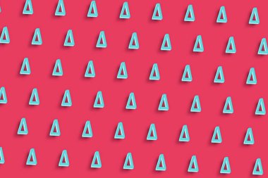 Delta işareti. Delta harfi, Yunan alfabesi sembolü, kırmızı minimal arkaplan