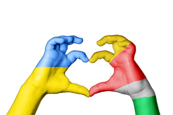 Seychelles Ucrânia Coração Gesto Mão Fazendo Coração Rezar Pela Ucrânia — Fotografia de Stock