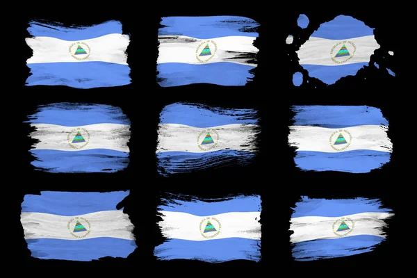 Nicaragua Zászló Ecset Stroke Nemzeti Zászló Fekete Háttér — Stock Fotó
