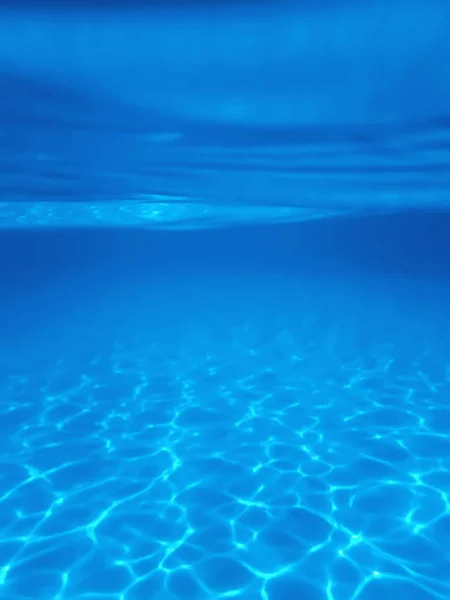 Sualtı Boş Yüzme Havuzu Arkaplanı Dalgalı — Stok fotoğraf