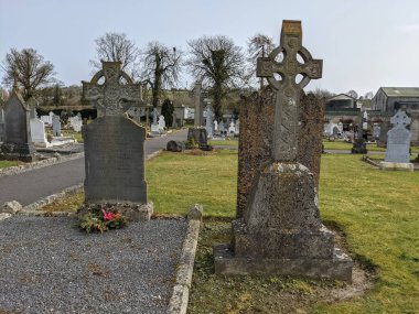 St. Mary 's ve St. Laurence Kilisesi Mezarlığı, Crookstown, Co. Kildare.