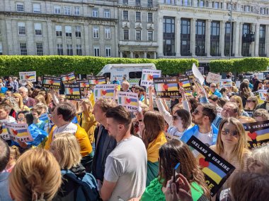 Dublin, İrlanda - 8 Mayıs 2022: Rus istilasına karşı protesto.