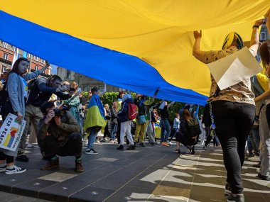 Dublin, İrlanda - 8 Mayıs 2022: Rus istilasına karşı protesto.