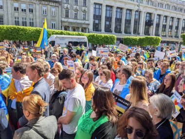 Dublin, İrlanda - 8 Mayıs 2022: Rus istilasına karşı protesto.