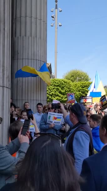 Dublin Ierland Mei 2022 Protest Tegen Russische Invasie Oekraïne — Stockvideo