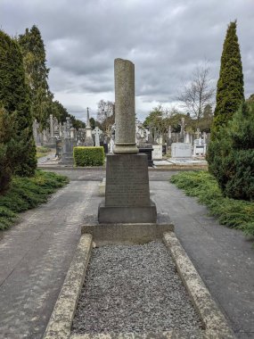 Glasnevin Mezarlığı, İrlanda 'nın en büyük mezarlığı.