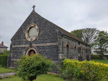 Galway 'deki güzel şapel binasının manzarası
