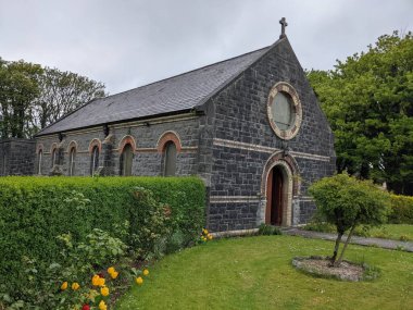Galway 'deki güzel şapel binasının manzarası