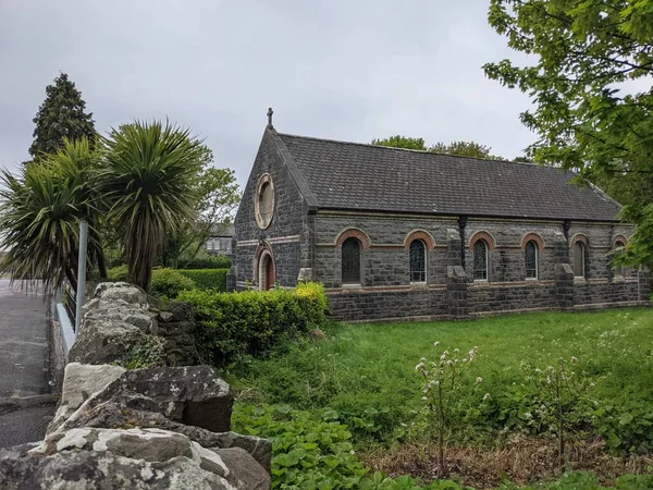 Galway 'deki güzel şapel binasının manzarası