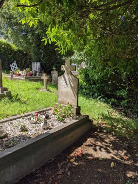 Mezarlık Kılıçları, Dublin