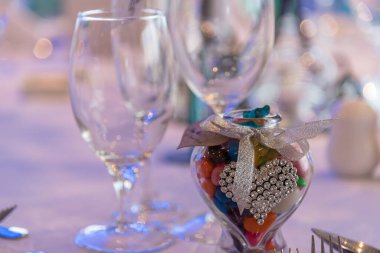 Düğün fotoğrafları, düğün fotoğrafçılığı işinin ayrılmaz ve önemli bir parçasıdır..