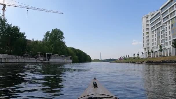 First Person View Kayak Floating City — Vídeo de stock
