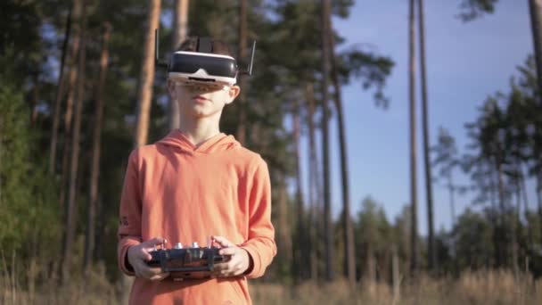 Boy Forest Uses Virtual Reality Glasses Amazed Nature — Stock video