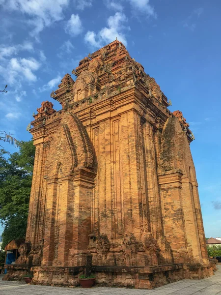 Πύργοι Nagar Cham Στην Πόλη Nha Trang Επαρχία Khanh Hoa — Φωτογραφία Αρχείου