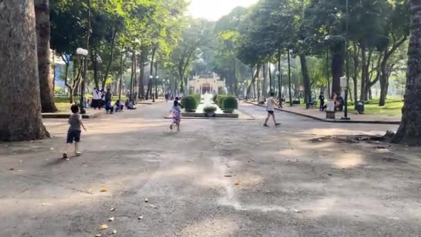 Jelenet Hung Kinh Template Tao Dan Park Minh Város — Stock videók