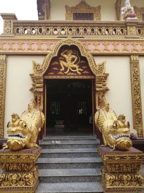 Antik şehrin tapınağı. Yasakların en ünlü simgesi.