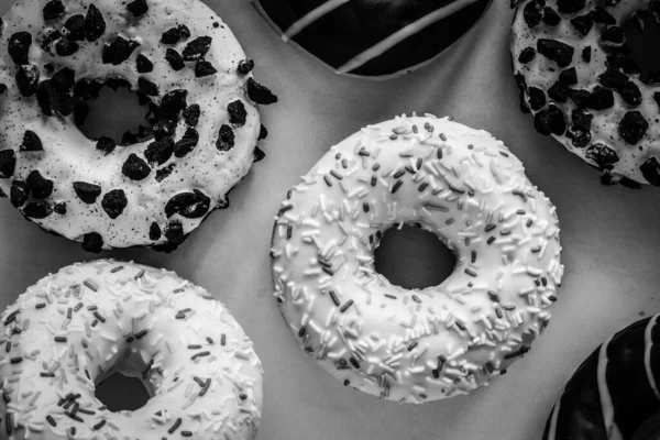 Flat Lay Imagem Donut Anel Com Esmalte Branco Centenas Milhares — Fotografia de Stock