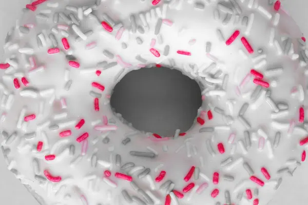 Flachbild Von Ring Donut Mit Weißer Glasur Und Hunderten Und — Stockfoto