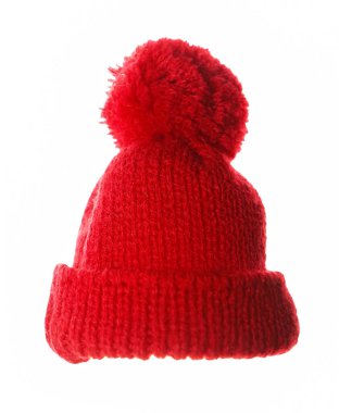 Kırmızı örgü yün şapka beyaz arkaplanda izole edildi.