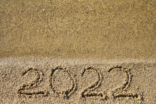 2022 Nieuwjaarsconcept Bovenaanzicht Van 2022 Nummers Geschreven Het Zand Van — Stockfoto