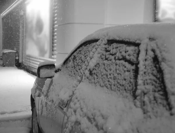 Zimowe Zamrożone Okno Samochodu Tekstura Zamrażanie Szkła Lodowego Tło — Zdjęcie stockowe