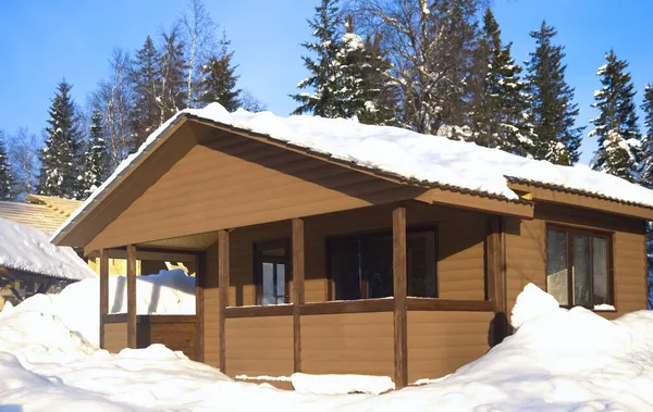 Chateau Las Montañas Invierno Una Choza Nieve Paisaje Invierno Ural — Foto de Stock