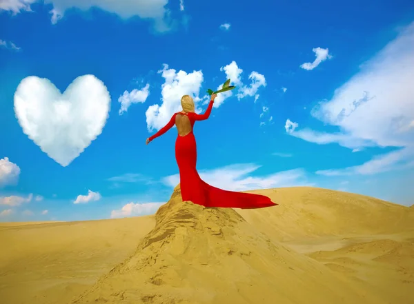 Blonde Woman Posing Long Red Dress Stand Sand Desert Adult — Stock Photo, Image