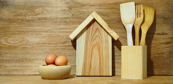 Composición Moderna Interior Cocina Con Signo Casa Madera Huevos Cubiertos — Foto de Stock