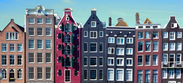 Vista Frontal Amsterdam Casas Holandesas Tradicionais Canal Amesterdão Países Baixos — Fotografia de Stock