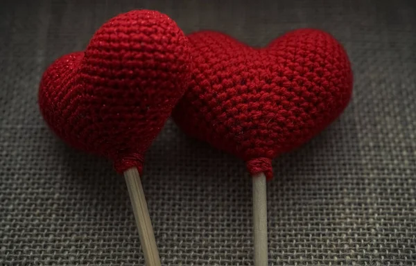 Dos Corazones Rojos Punto Feliz Día San Valentín Idea — Foto de Stock