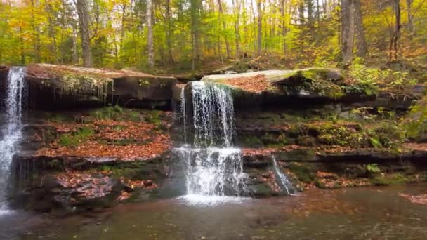 Diamond Notch Falls in Catskill Mountains, New York — Stockvideo