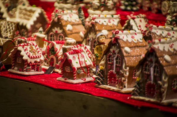 Advento Bazar Stalls Com Vidro Madeira Cerâmica Lembranças Natal Uma — Fotografia de Stock