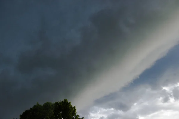 Úbočí Bouře Mrak Před Atmosférickou Frontou Předzvěstí Násilné Meteorologické Jevy — Stock fotografie