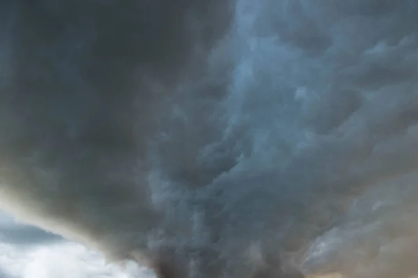 Squall Embankment Cloud Preceding Atmospheric Front Heralds Violent Meteorological Phenomena — Stock Photo, Image